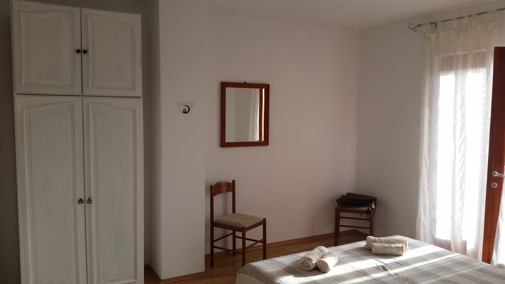 Apartments Dano Sukošan Zimmer foto